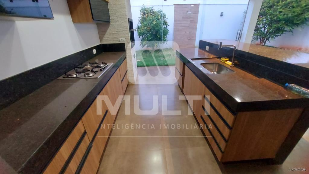 Casa, 3 quartos, 258 m² - Foto 13