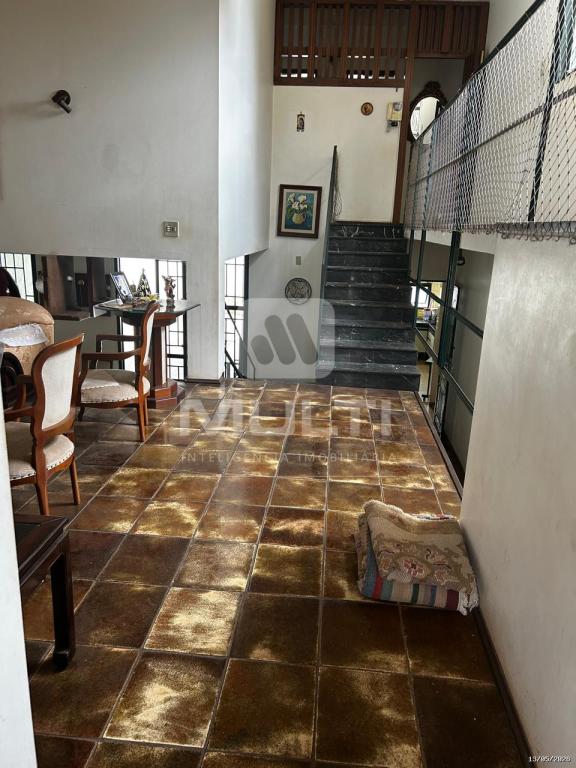 Casa, 4 quartos, 344 m² - Foto 1
