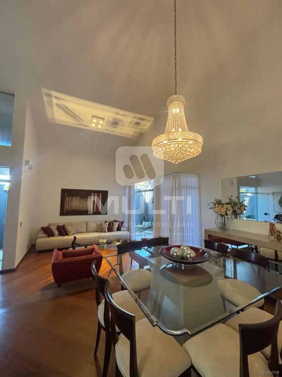 Casa, 6 quartos, 375 m² - Foto 10