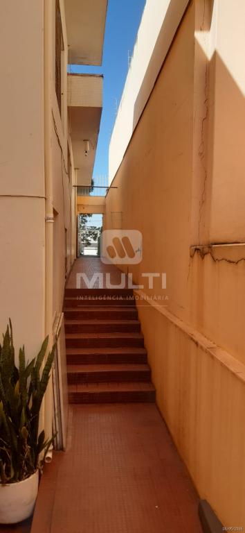 Casa, 7 quartos, 585 m² - Foto 2