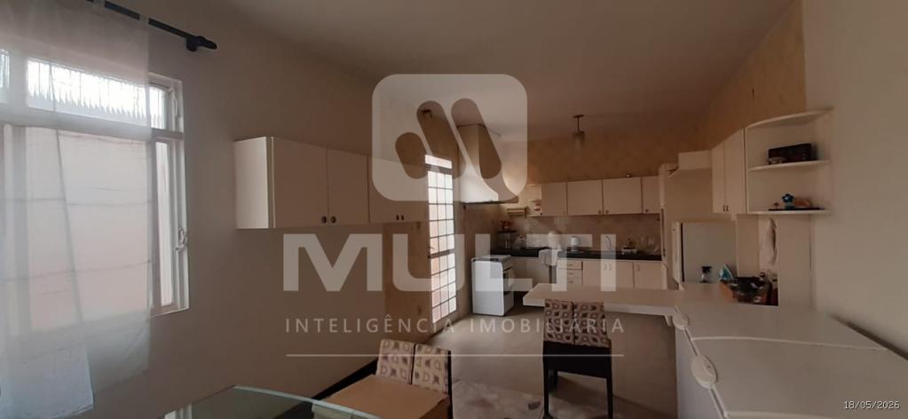 Casa, 7 quartos, 585 m² - Foto 10