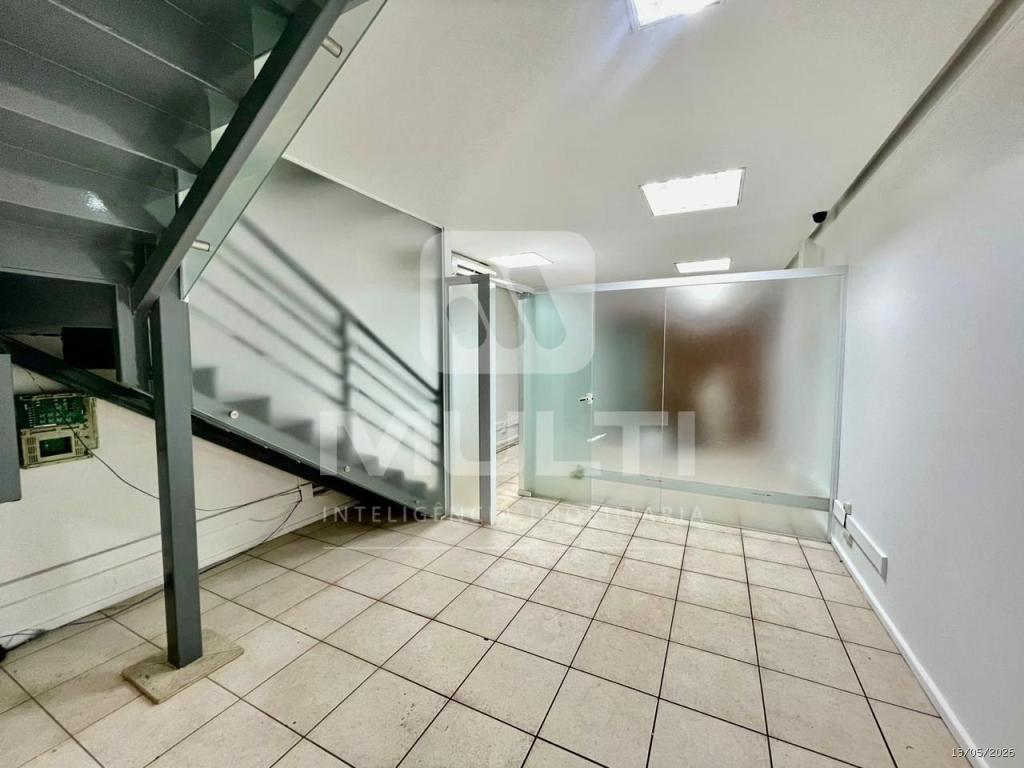 Sala-Conjunto, 371 m² - Foto 23