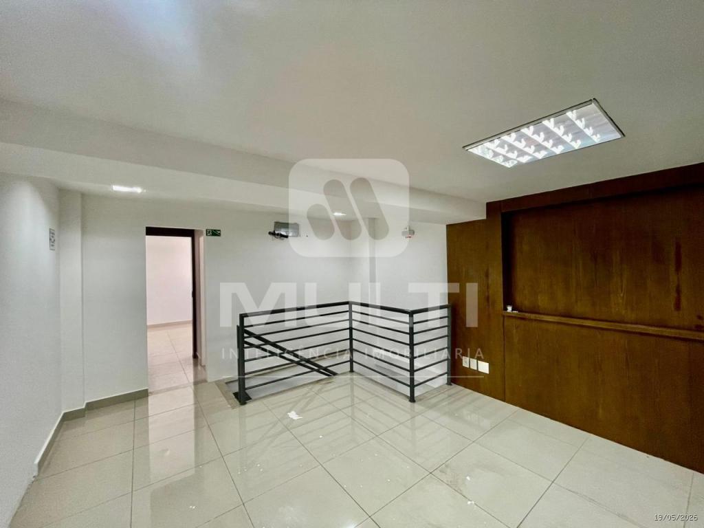 Sala-Conjunto, 371 m² - Foto 32
