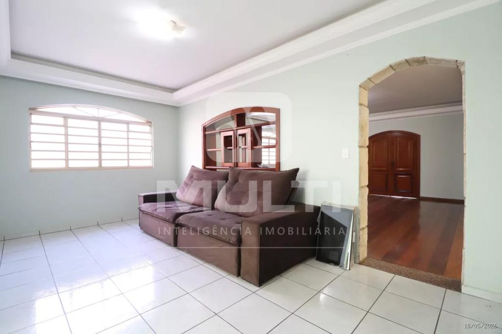 Casa, 4 quartos, 218 m² - Foto 7