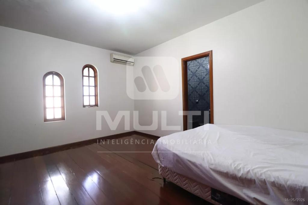 Casa, 4 quartos, 218 m² - Foto 19