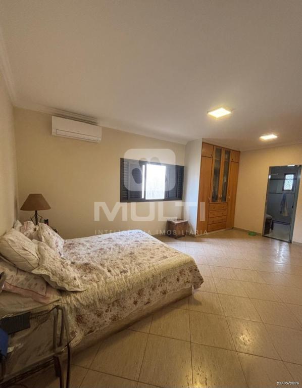 Casa, 4 quartos, 414 m² - Foto 32