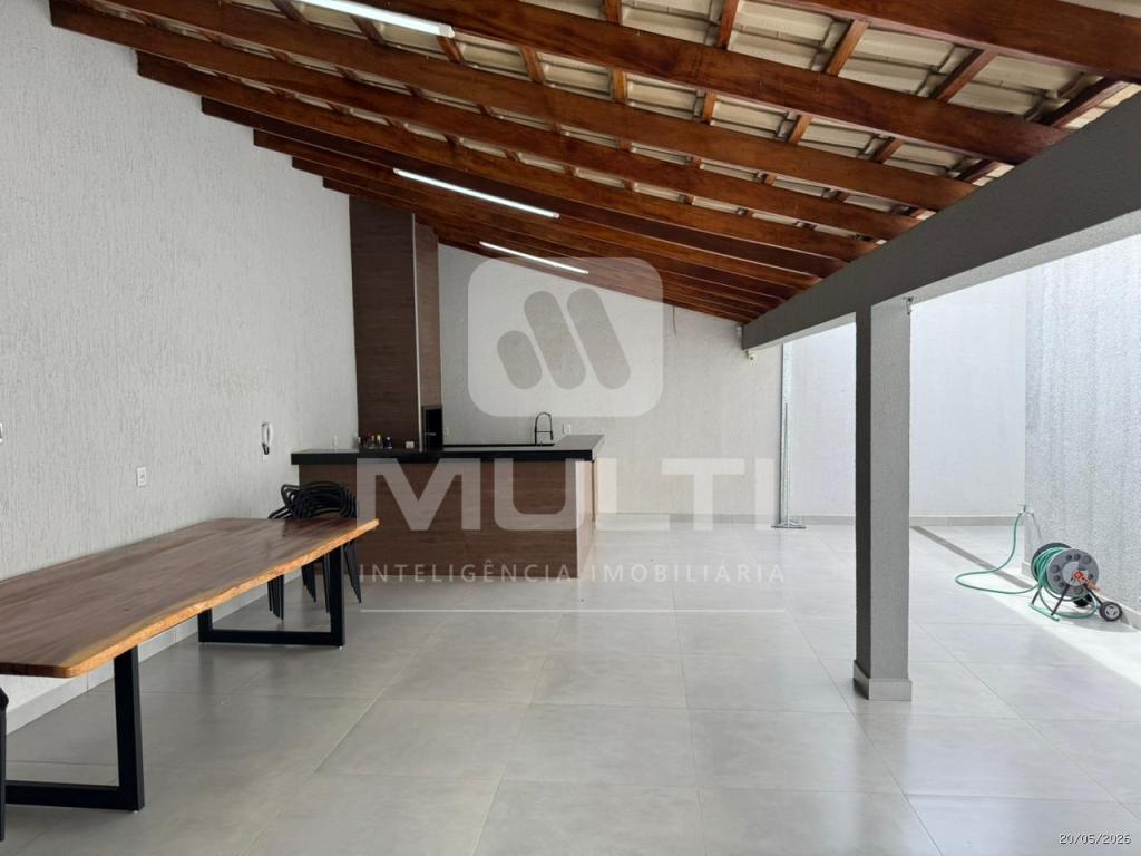 Casa, 3 quartos, 235 m² - Foto 13