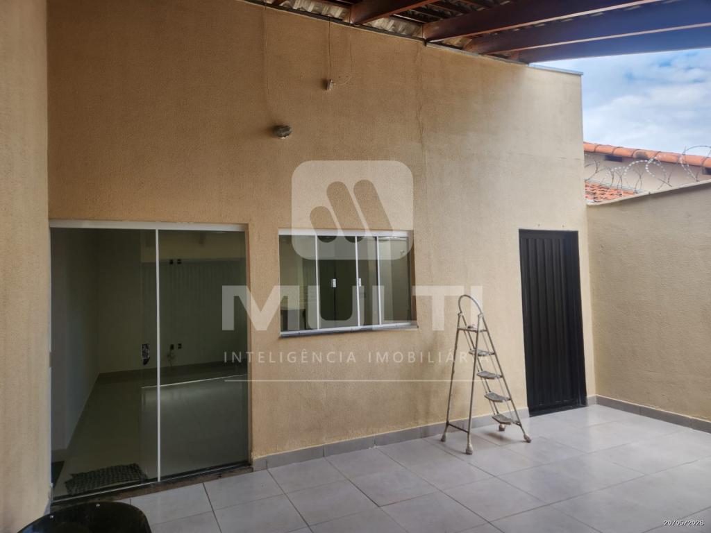 Casa, 2 quartos, 70 m² - Foto 1