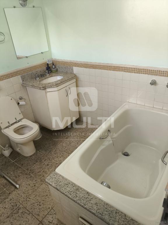 Casa, 3 quartos, 250 m² - Foto 4