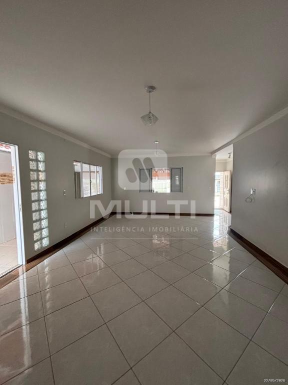 Casa, 3 quartos, 209 m² - Foto 4