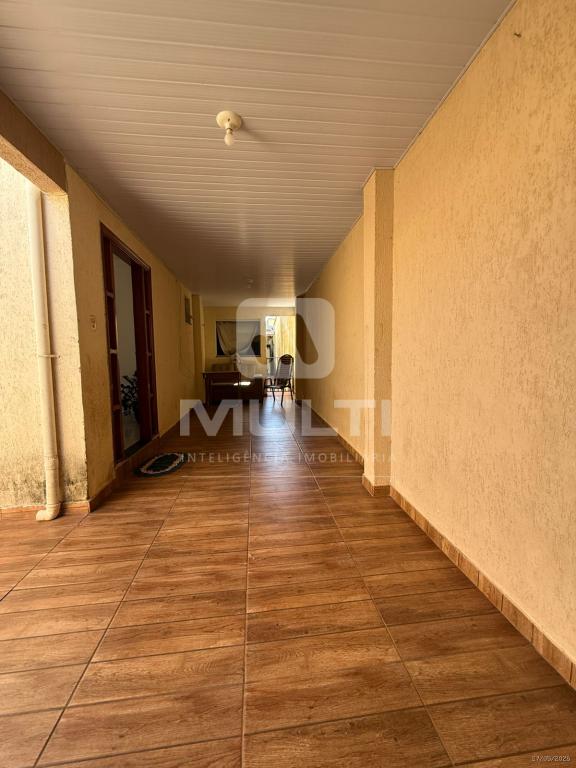 Casa, 4 quartos, 197 m² - Foto 3