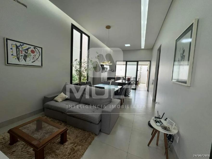 Casa, 3 quartos, 170 m² - Foto 1