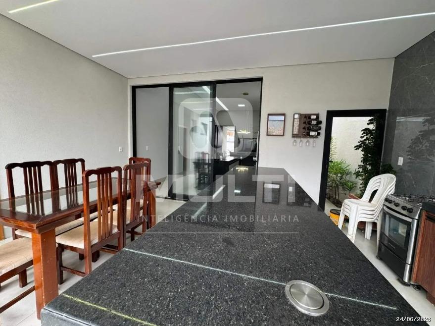 Casa, 3 quartos, 170 m² - Foto 3