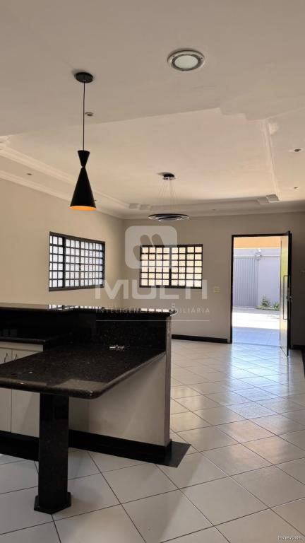 Casa, 3 quartos, 158 m² - Foto 3