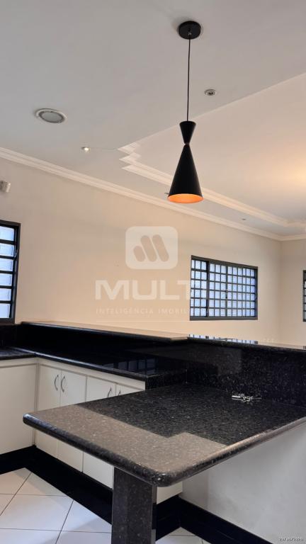 Casa, 3 quartos, 158 m² - Foto 4