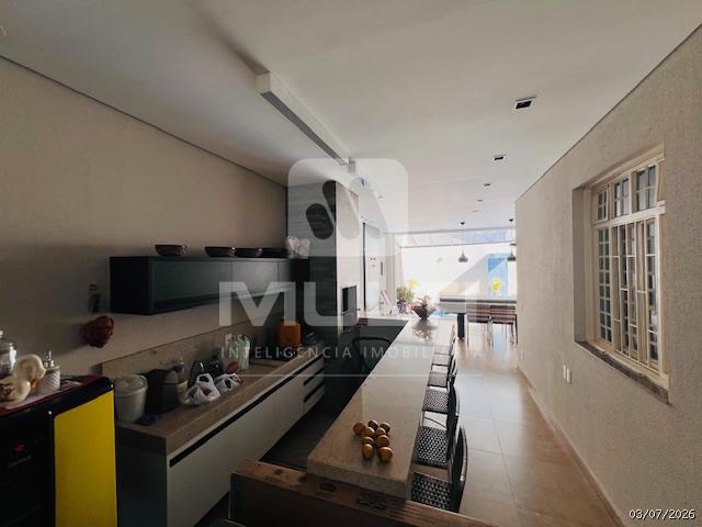 Casa, 4 quartos, 338 m² - Foto 21