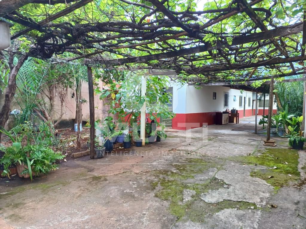 Casa, 2 quartos, 165 m² - Foto 1