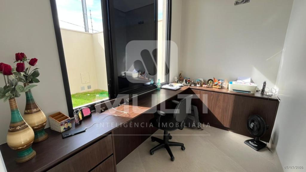 Casa, 3 quartos, 214 m² - Foto 3
