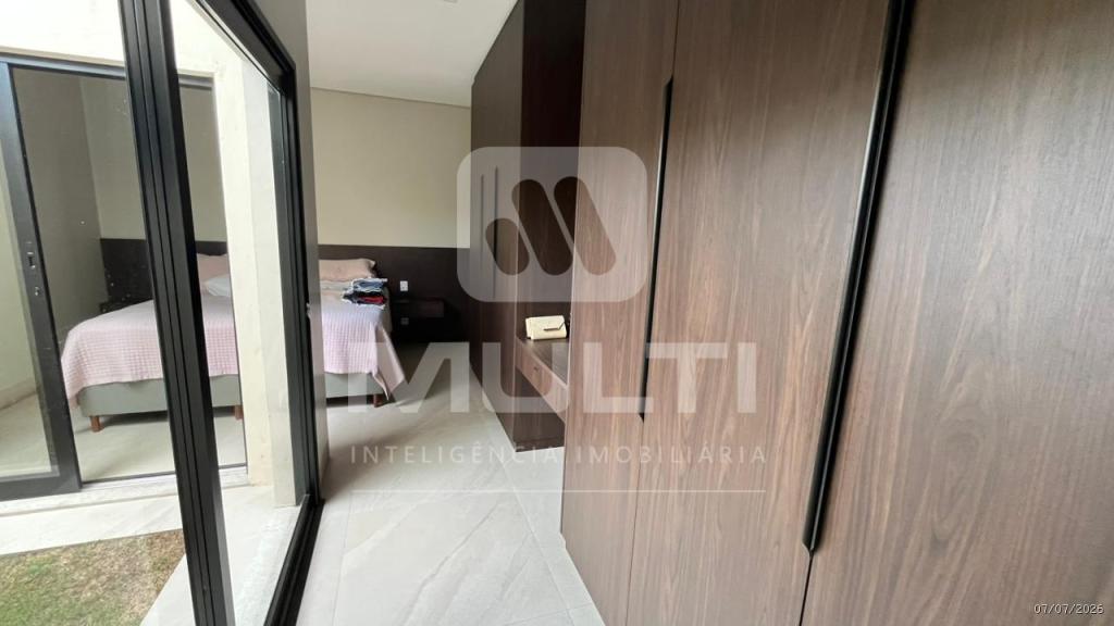 Casa, 3 quartos, 214 m² - Foto 7