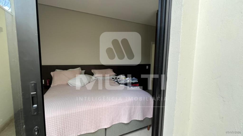 Casa, 3 quartos, 214 m² - Foto 8