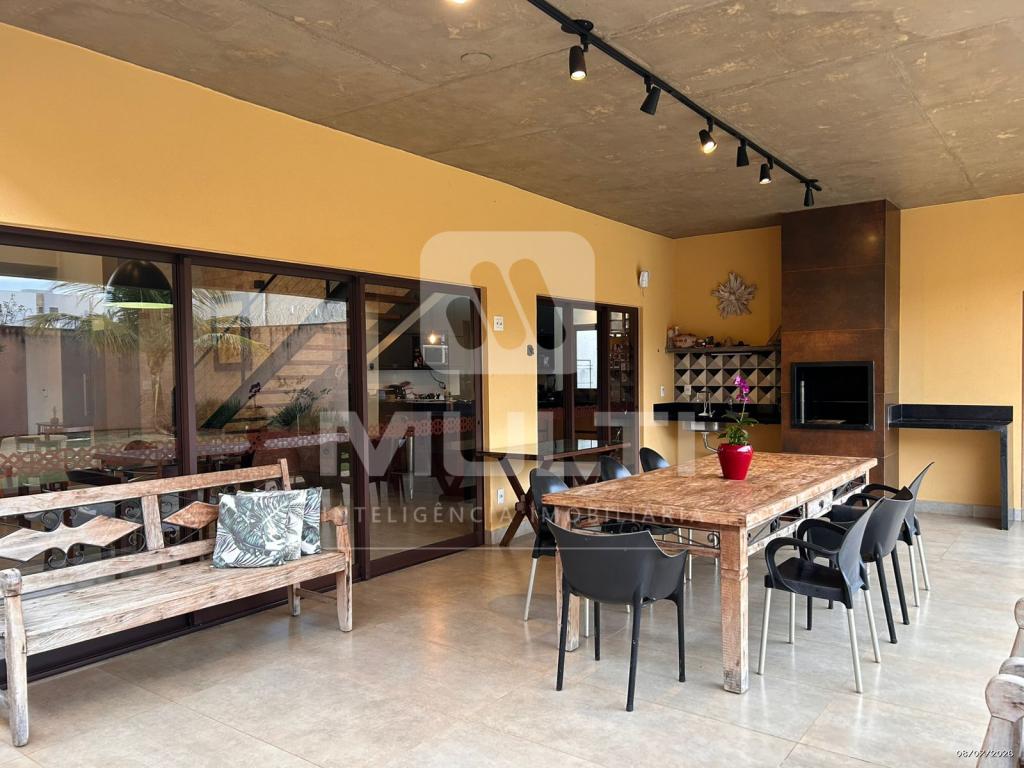 Casa, 4 quartos, 258 m² - Foto 11