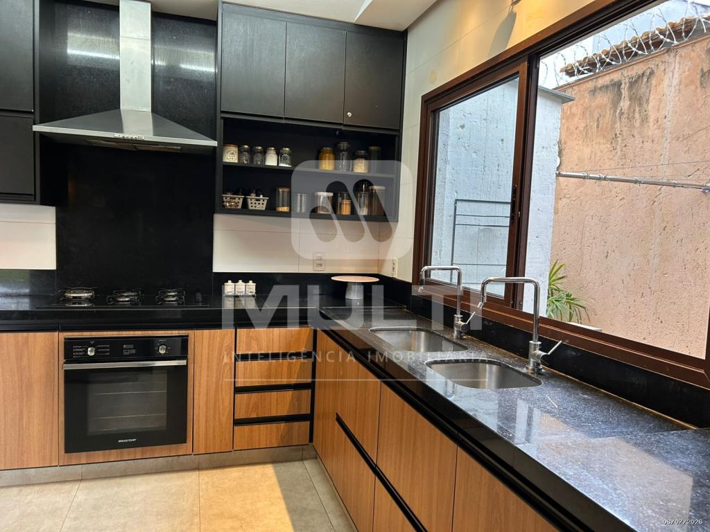 Casa, 4 quartos, 258 m² - Foto 13