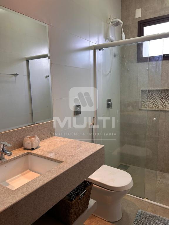 Casa, 4 quartos, 258 m² - Foto 27