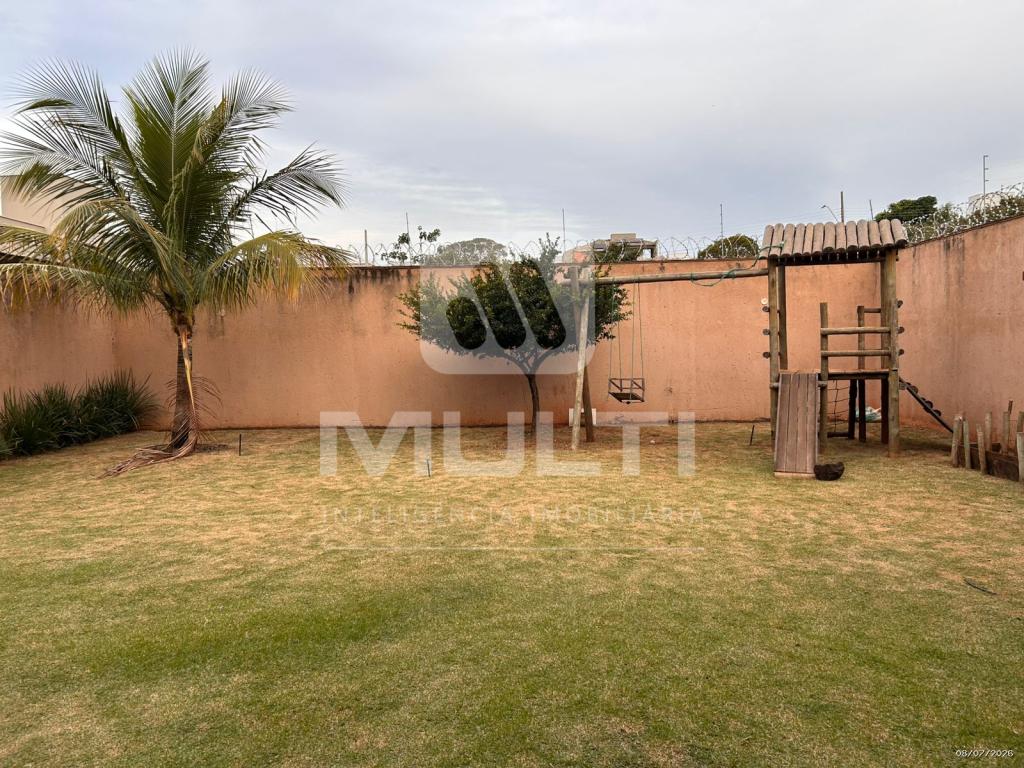 Casa, 4 quartos, 258 m² - Foto 35