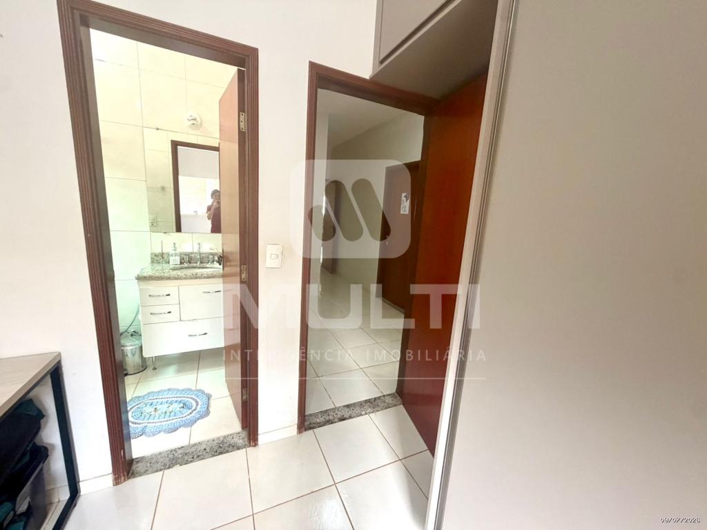 Casa, 3 quartos, 202 m² - Foto 10