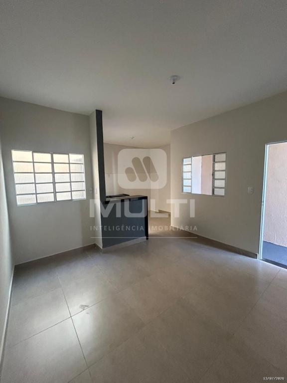 Casa, 1 quarto, 36 m² - Foto 2