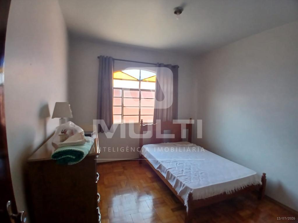 Casa, 3 quartos, 243 m² - Foto 12