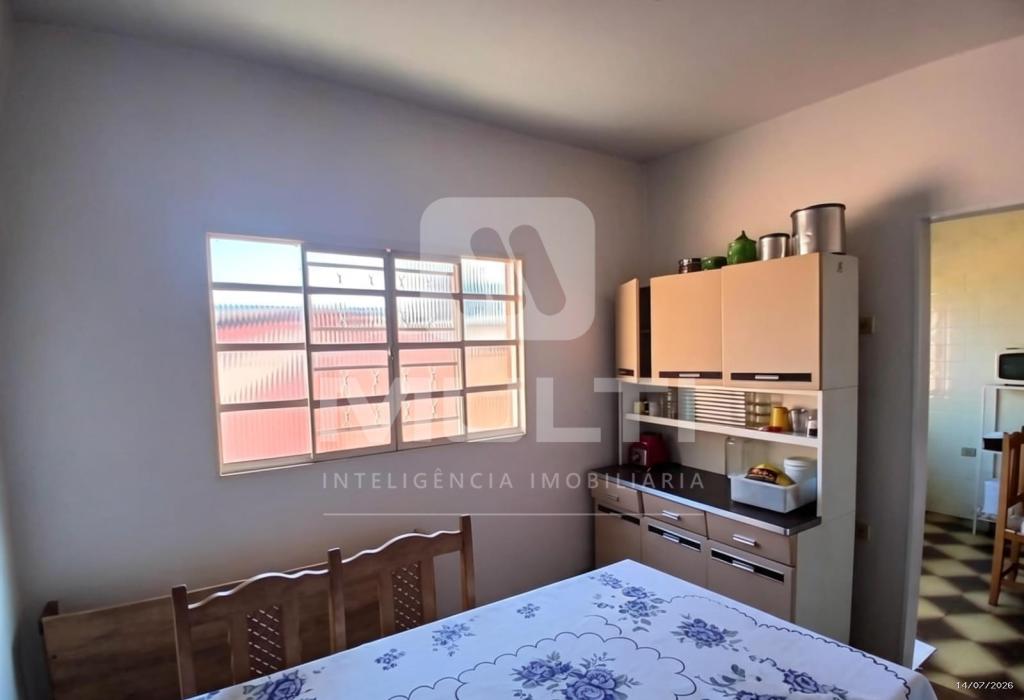 Casa, 3 quartos, 243 m² - Foto 15