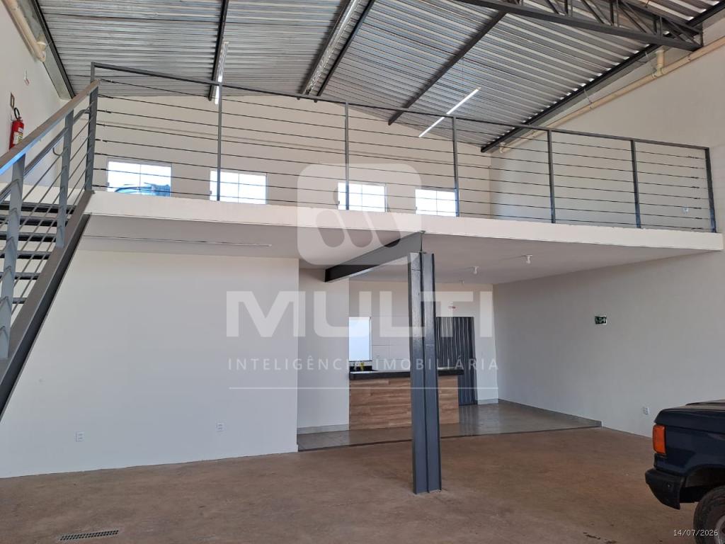 Casa, 1 quarto, 236 m² - Foto 1