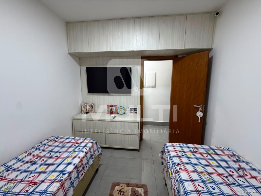 Casa, 3 quartos, 252 m² - Foto 7