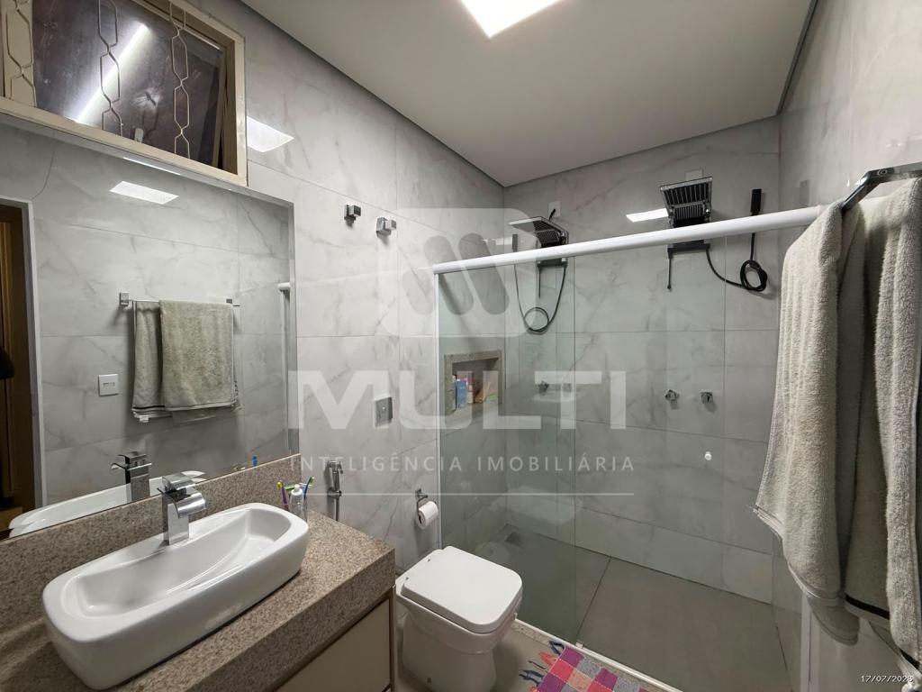 Casa, 3 quartos, 252 m² - Foto 10