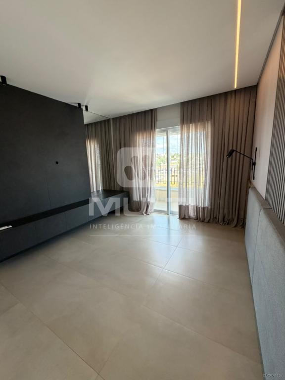 Apartamento, 3 quartos, 198 m² - Foto 2