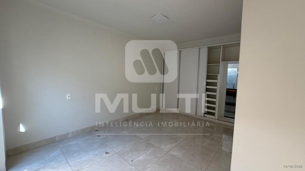 Casa, 4 quartos, 200 m² - Foto 4