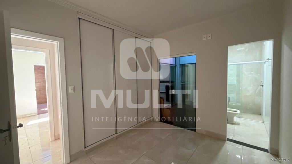 Casa, 4 quartos, 200 m² - Foto 8