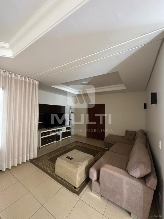 Casa, 3 quartos, 382 m² - Foto 1