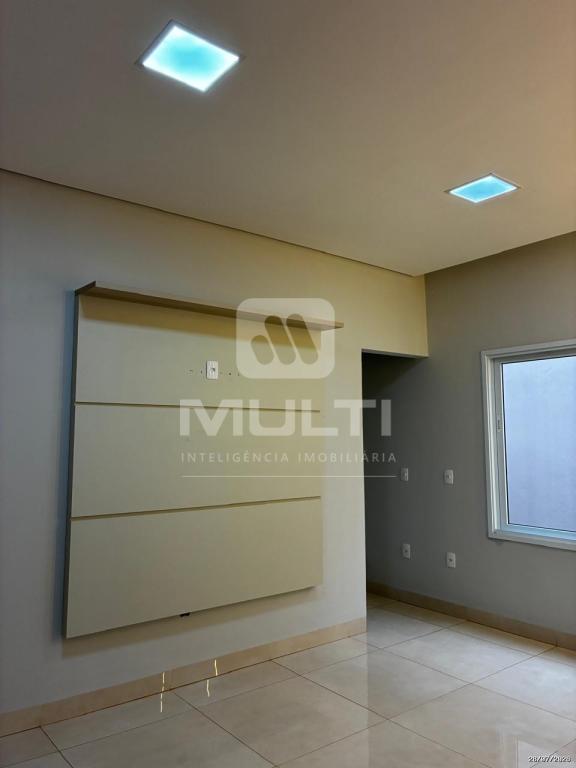Casa, 3 quartos, 122 m² - Foto 1