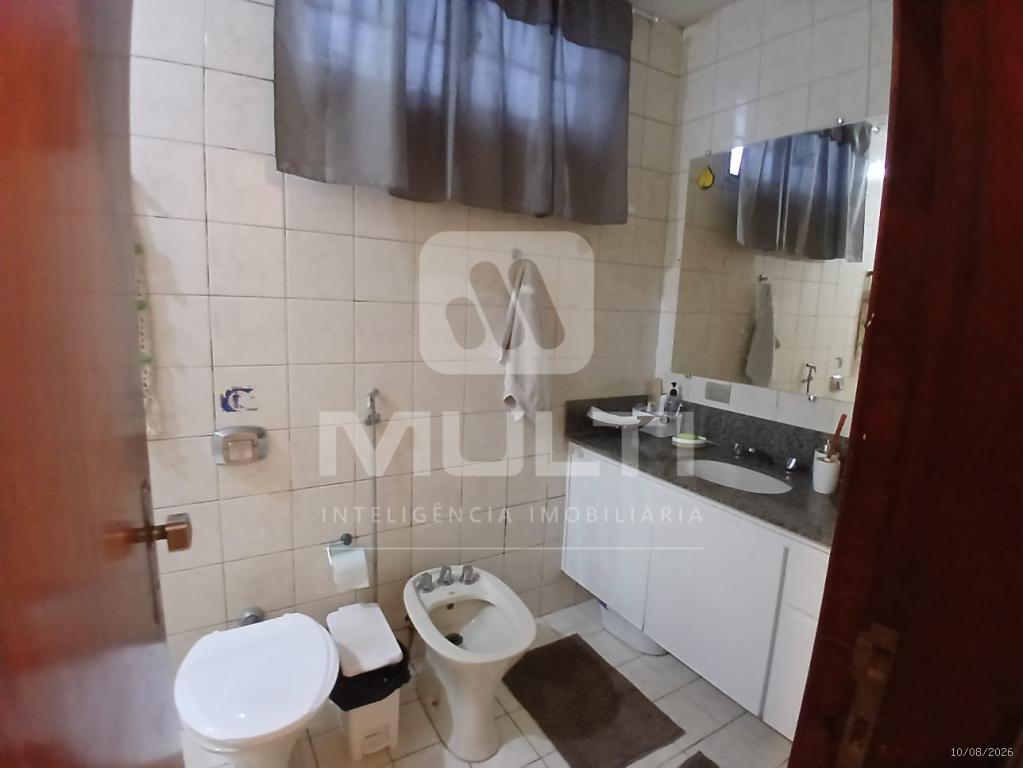 Casa, 4 quartos, 450 m² - Foto 47