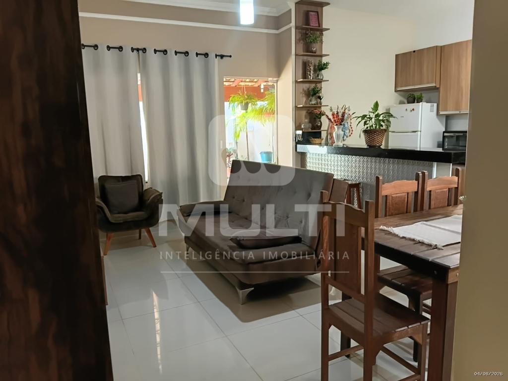Casa, 2 quartos, 107 m² - Foto 1