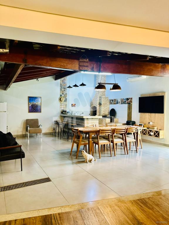 Casa, 3 quartos, 250 m² - Foto 5