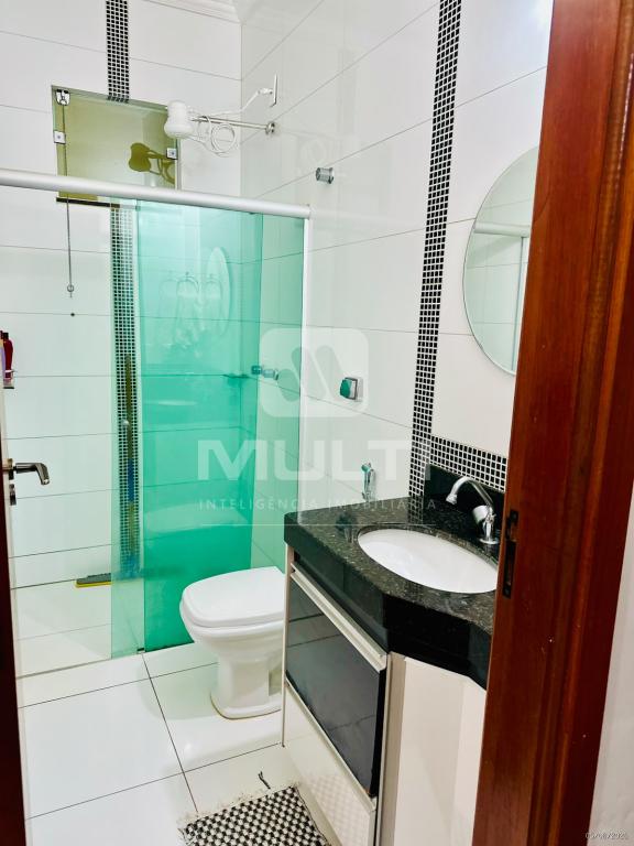 Casa, 3 quartos, 250 m² - Foto 11