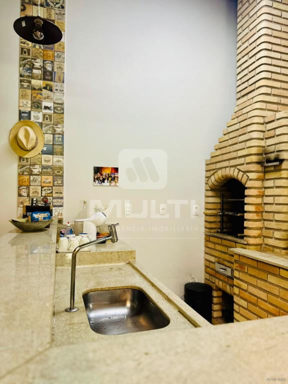 Casa, 3 quartos, 250 m² - Foto 15