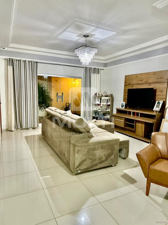 Casa, 3 quartos, 250 m² - Foto 28