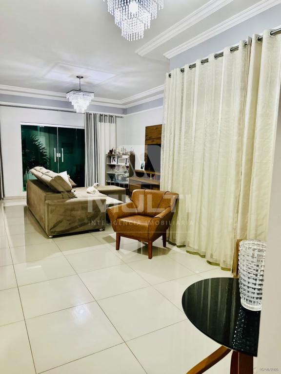 Casa, 3 quartos, 250 m² - Foto 35