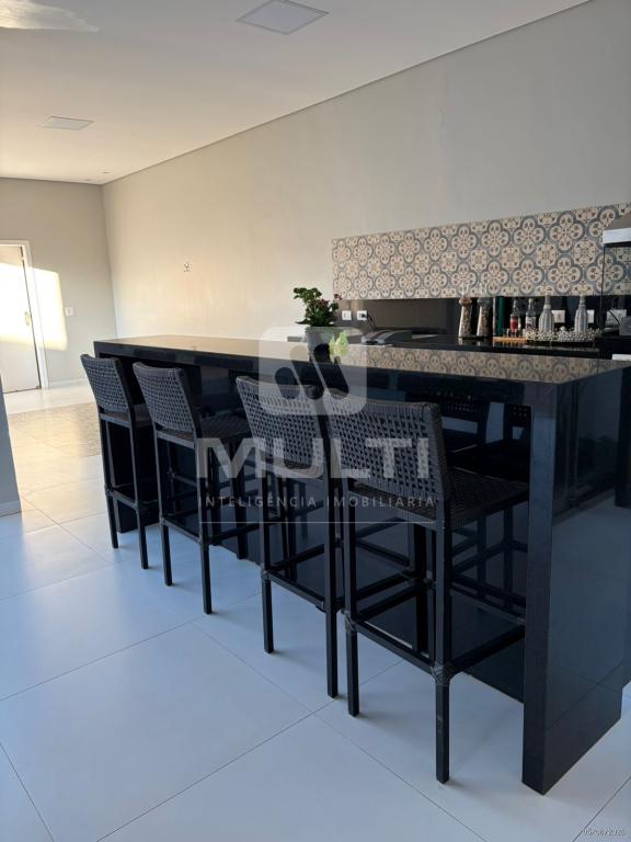 Casa, 4 quartos, 378 m² - Foto 6