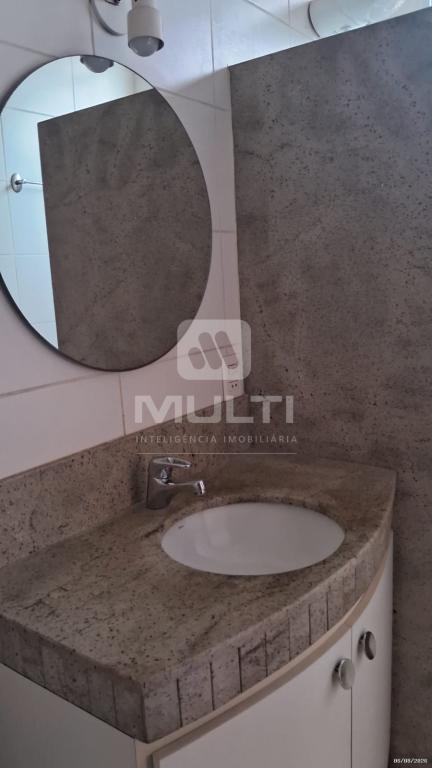 Casa, 3 quartos, 228 m² - Foto 8