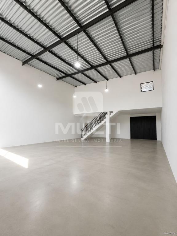 Casa, 1 quarto, 200 m² - Foto 1